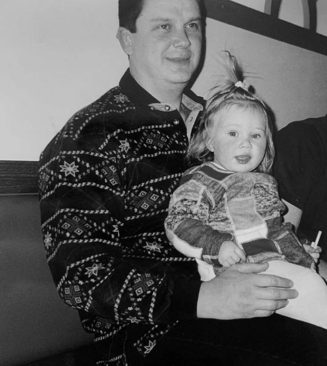 它讲述了牺 它讲述了牺