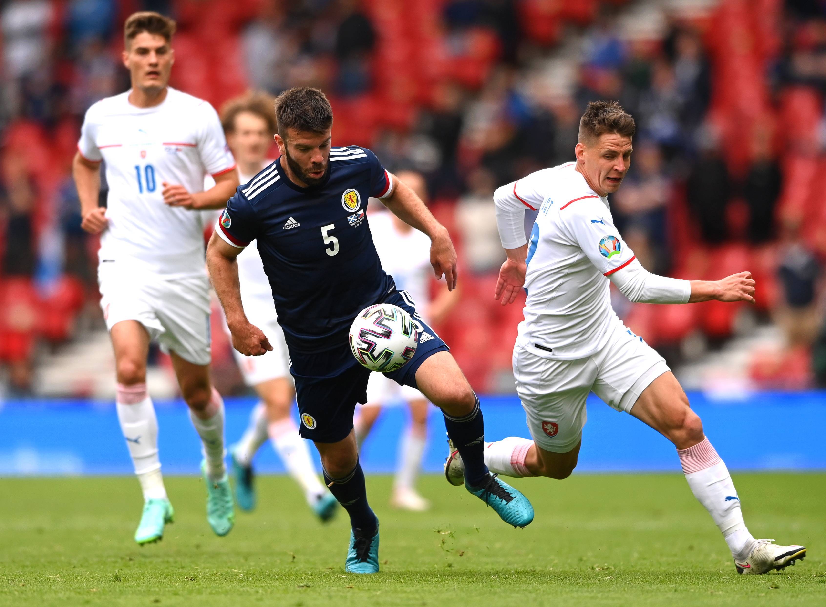 对于球迷与 对于球迷与