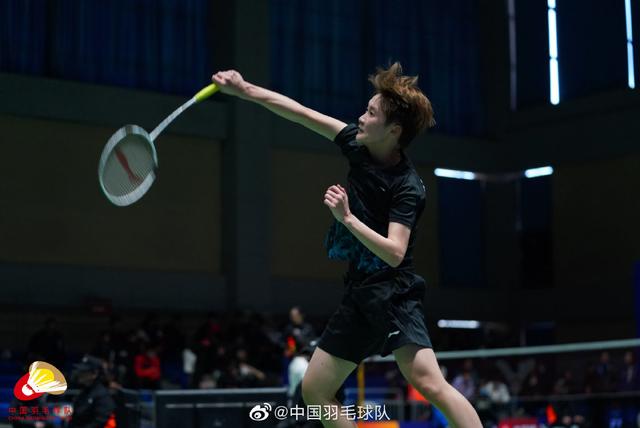 他把对偶像 他把对偶像